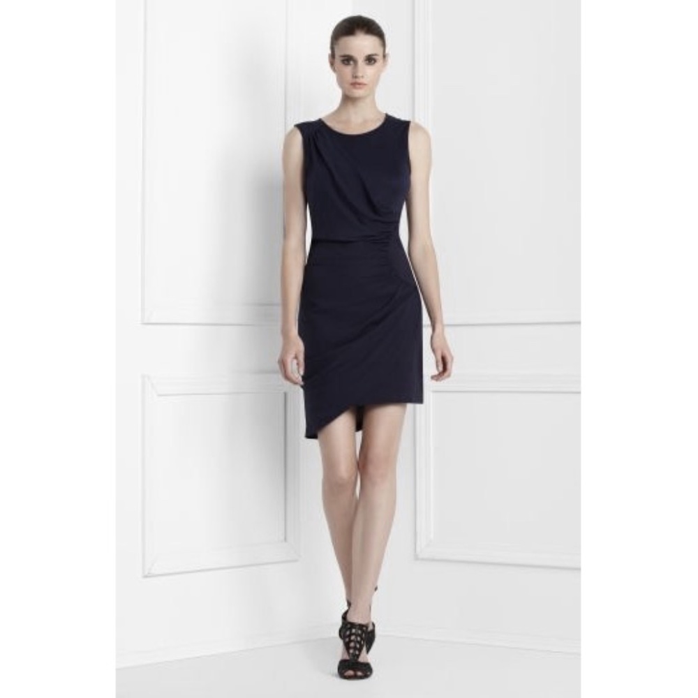 bcbg- Ruched dress- Black- Size 0